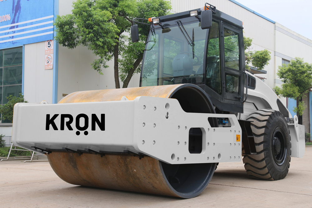 Road roller (soil) KRON SC12
