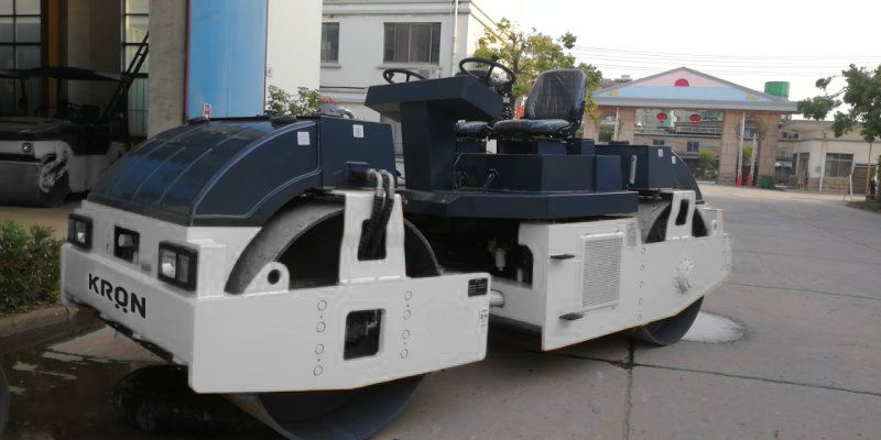 Road roller KRON R10000